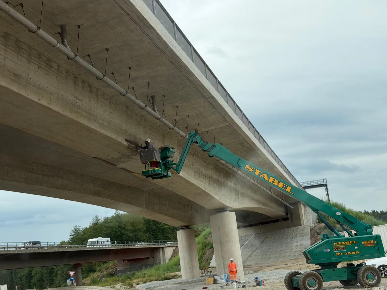 Arbeiten auf einer Baustelle von HALILI Bau